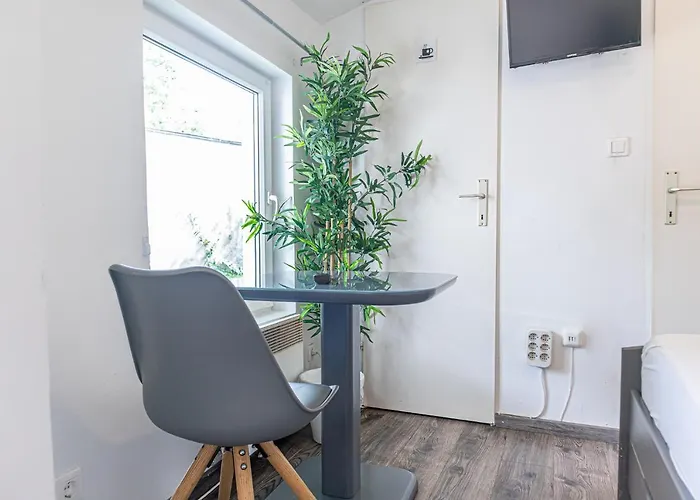 Relaxed 1br Comfortable Design/great Location דירה *